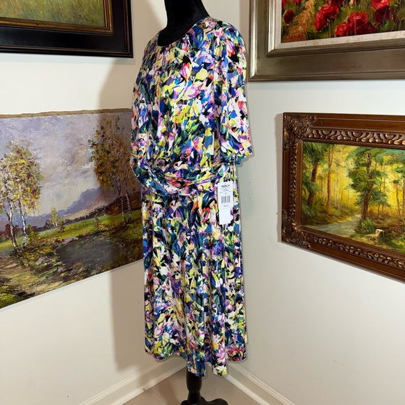 SUITE 7 Multicolor Abstract Midi Dress - Picture 2 of 5